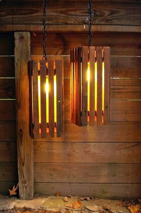 Old Wood Pallets Lamps Primitive Decorating Idea, 