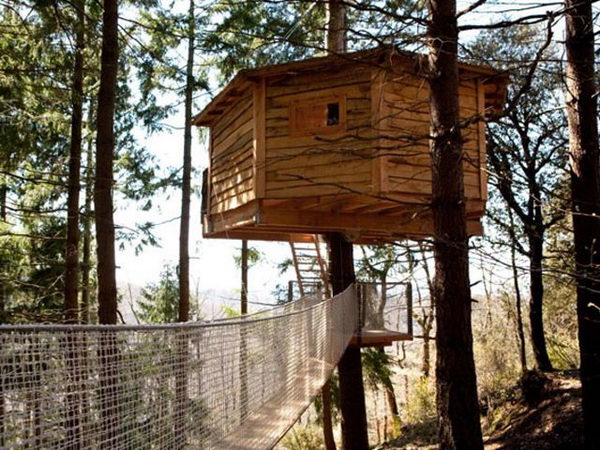 Cabanes Als Arbres in Spain.