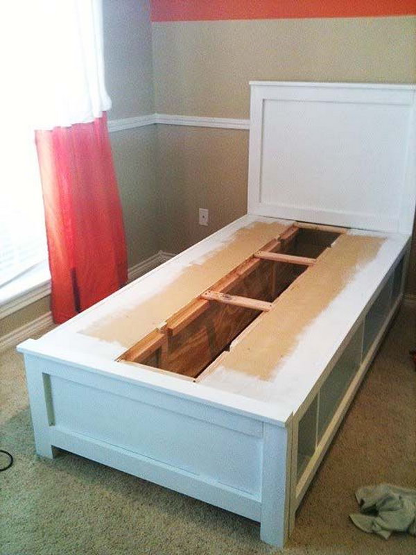 DIY Twin Bed With Storage. A creative storage idea to make shelves or cubbies instead of drawers under the bed. Perfect for small spaces. 
