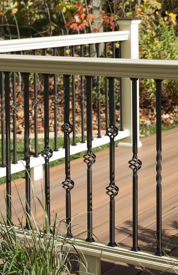 Vintage panorama railing. Colonial steel balusters combine the look of basket accessories recall traditional colonial times. 