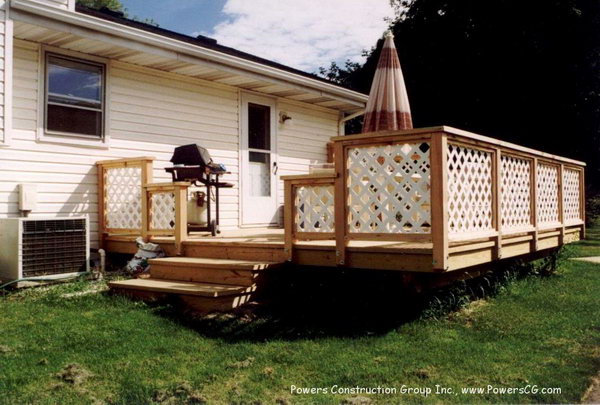  White and wood color lattice deck railing. Security comes first for everyone when design the deck railing. And lattice adding rail to decking can increase both security and privacy and make the most attractive cover. This deck railing with wooden posts and white lattice baluster gives the space a rustic and exquisite look. 