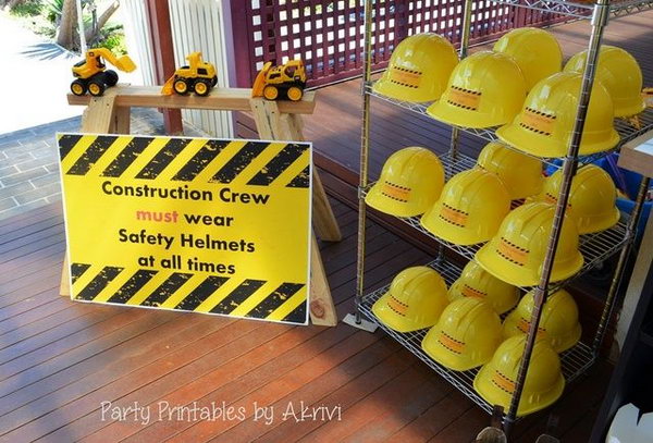 Boy Construction Birthday Party Great Party Sign: With these hard hats, the little toy excavators, and the construction sign, make the entry a complete surprise to the little ones. 