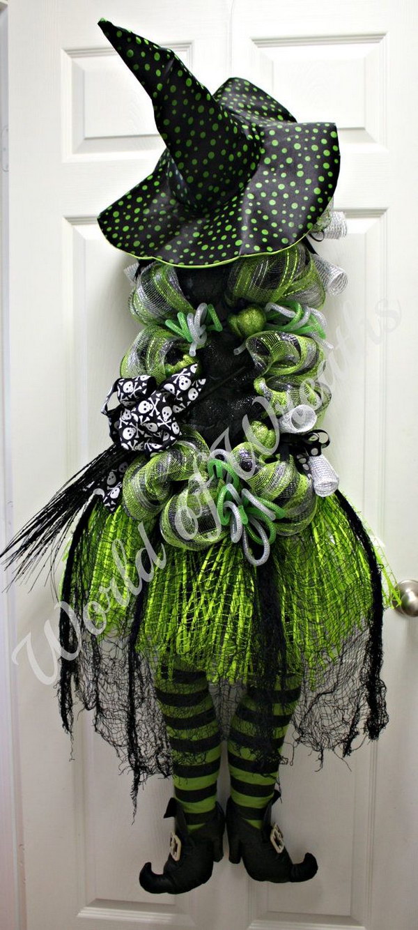 Awesome Witch Halloween Wreath . 