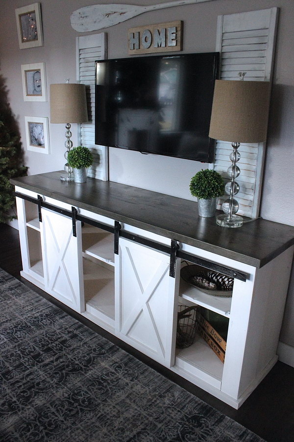 Sliding Barn Door Console. 