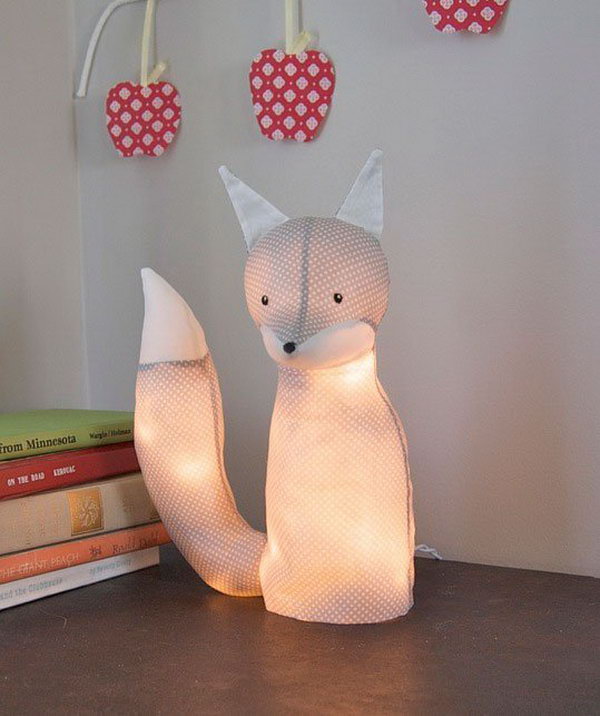 DIY Animal Lamps. Get more details 