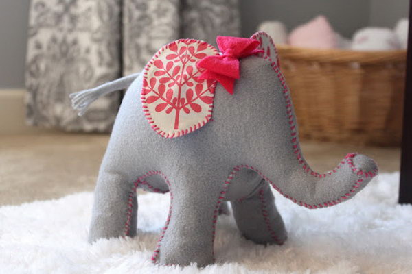 Cute DIY Elephant Doorstop. See the diractions 