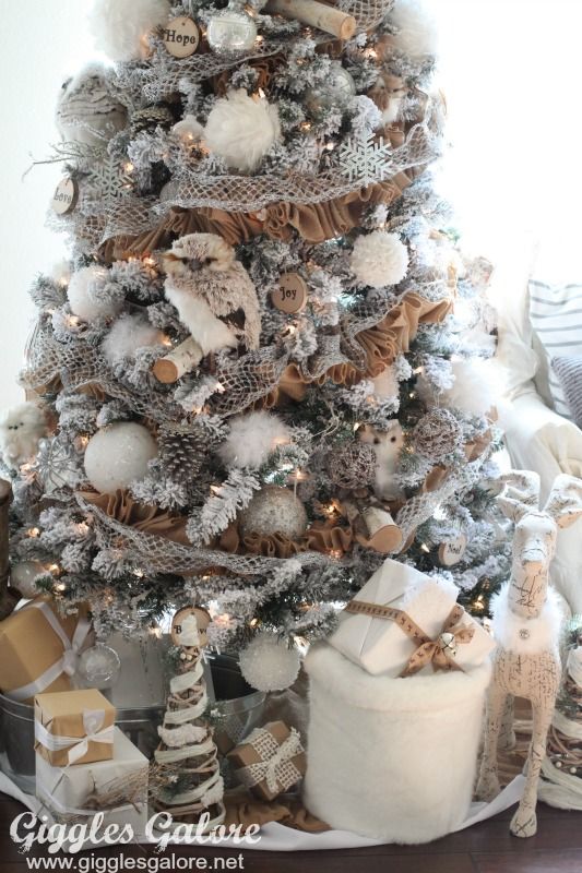 Winter Woodland Christmas Tree. 