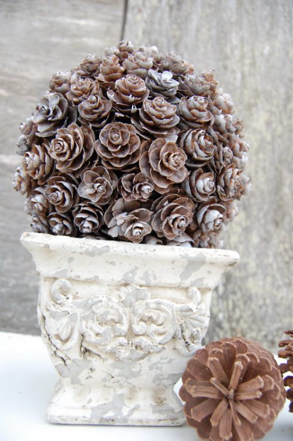 DIY Pinecone Topiary 