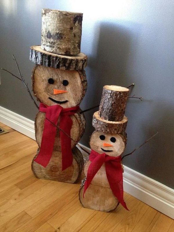 Log Snowmen Decorations. 