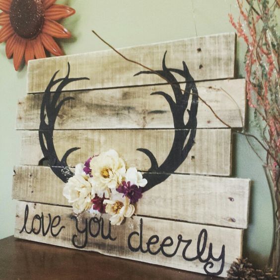 'Love you deerly' Wood Pallet Sign. 