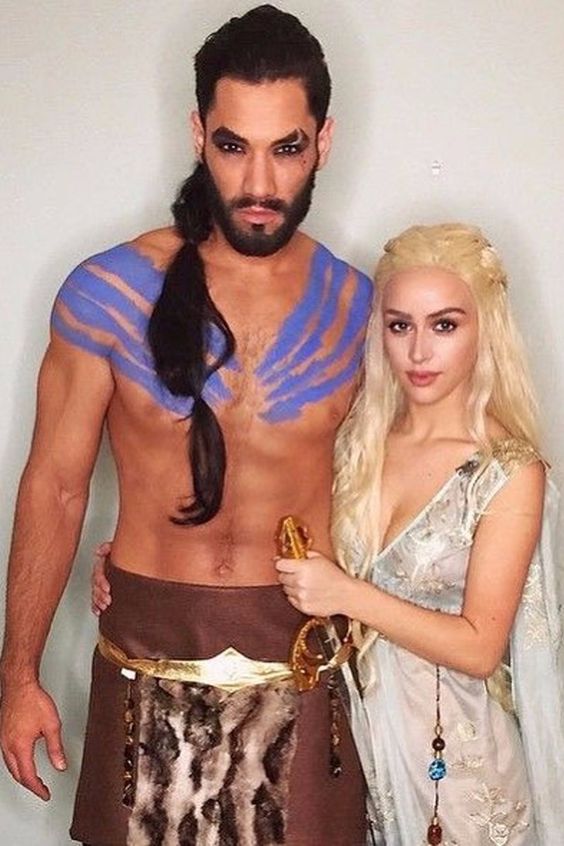 Game Of Thrones Couples Costumes. 